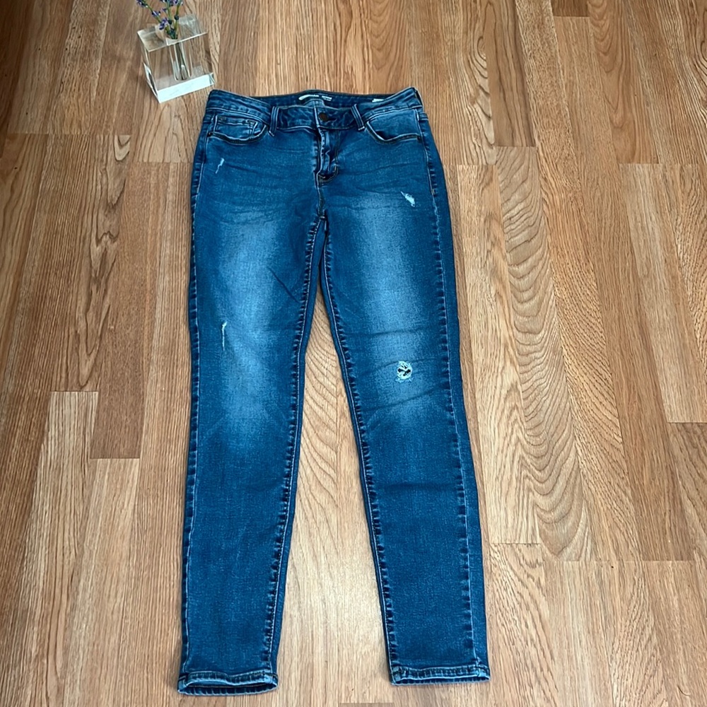 Old Navy Rockstar Distressed Super Skinny Jeans Sz 6